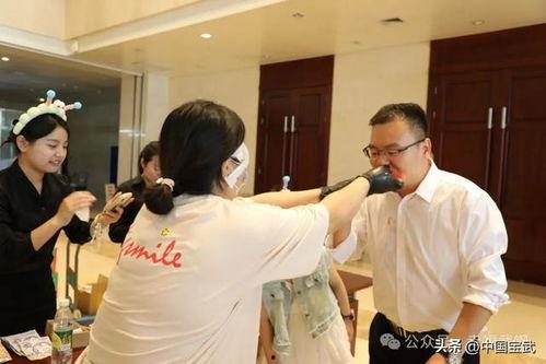 瑞典集体吃瓜事件