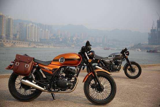 吃瓜定州女骑ktm,吃瓜群众热议的焦点人物