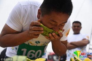 看人打架吃瓜现场,围观打架，吃瓜群众众生相