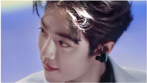 肖战 吃瓜楼,揭秘娱乐圈“吃瓜楼”背后的风云变幻