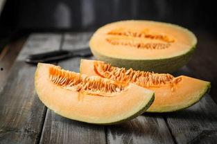 吃新疆蜜瓜,品味丝路甜蜜果实